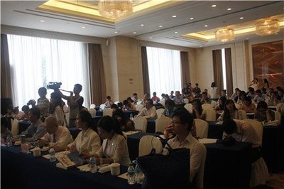 绿地国际博览城会展经济高峰论坛成功召开